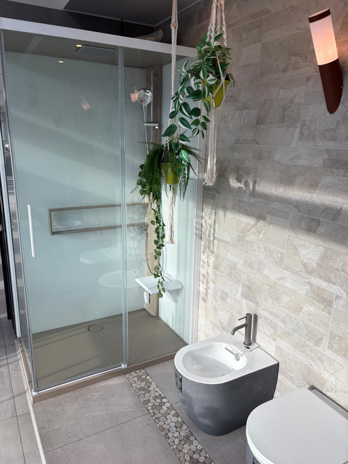 Bagno realizzato da AMS Ristrutturazioni 6